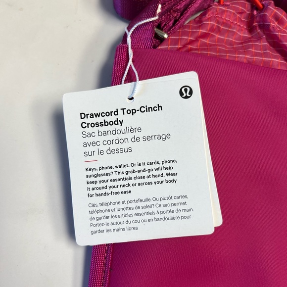 🍋 Lululemon 🍋 Drawcord Top-Cinch Crossbody NWT! Ripened Raspberry / Autumn Red - Picture 3 of 7